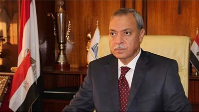 محافظ قنا: 40 ألف طلب لوحدة تقنين الأراضى بالقرى