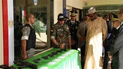 رئيس أكاديمية الشرطة ووزير دفاع تشاد يشهدان بيانا علميا لطلاب كلية الشرطة (فيديو)