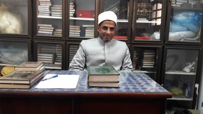 ماهر خضير يوضح حكم زيارة المقابر وصيغة الدعاء للميت