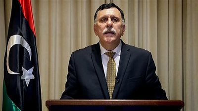 رئيس المجلس الرئاسي الليبي يغادر القاهرة بعد لقاء مسئولين