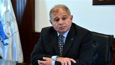 جامعة الإسكندرية تستعرض كراسة شروط التعاقد مع شركة تأمين