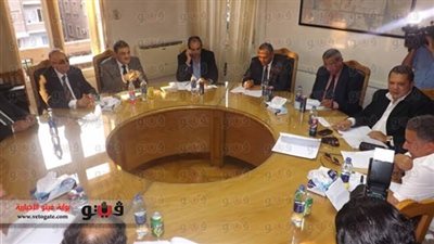 الغضب يسيطر على شباب التجمع بسبب 