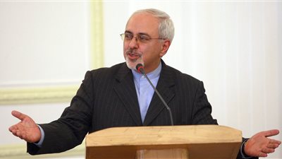 وزير الخارجية الإيراني يلتقي رئيس الحكومة اللبنانية