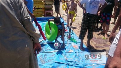 «شيشة وشعلة».. أغراض المصطافين بشواطئ دمياط