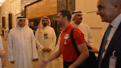 بعثة المنتخب الوطني تصل الكويت