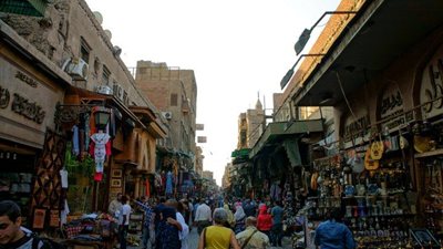 ارتفاع أسعار إيجار المحال التجارية في الموسكي والحسين