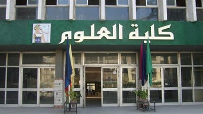 أستاذ متفرغ بعلوم طنطا يتبرع براتب 3 أشهر لقسم الفيزياء