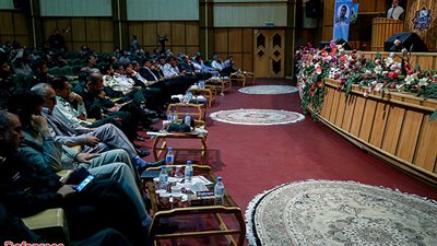 بالصور... إيران تؤجج الفتنة الطائفية وتعاود سب صحابة رسول الله