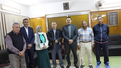 لجنة من وزارة التعليم لتقييم الفرق الكشفية بالوادي الجديد