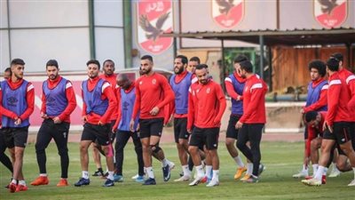 مران قوي للاعبي الأهلي الغائبين عن مباراة وادي دجلة