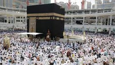 عودة 3600 معتمر إلى القاهرة عبر 12 رحلة للخطوط السعودية