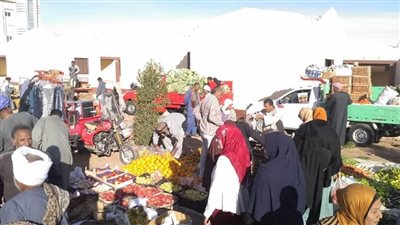 تشغيل السوق الحضاري بمدينة باريس في الوادي الجديد  