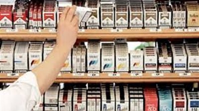 نشرة «الاقتصاد».. وأبرزها: ارتفاعات جديدة في أسعار السجائر