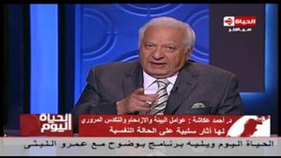 بالفيديو.. 8 أمراض تصيب الإنسان بسبب «الحر».. الكسل والعصبية والاكتئاب المناخي بسبب ارتفاع درجة الحرارة.. الصداع يلازم الأطفال والجفاف لكبار السن.. ومرضى السكر والضغط أكثر المتضررين