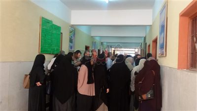 إقبال كثيف في انتخابات اللجان النقابية بالمنطقة الأزهرية بدمياط