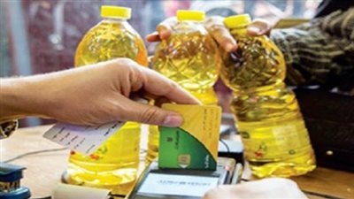 الموافقة على صرف مقررات 23 ألف بطاقة تموينية بإذن ورقي في كفر الشيخ