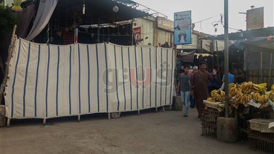 المقاهي ترفع شعار «إذا بليتم فاستتروا» في نهار رمضان