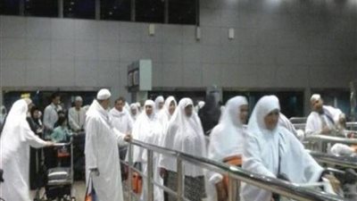 مغادرة 6 آلاف معتمر إلى السعودية لأداء مناسك عمرة رمضان