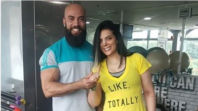 أول ظهور لحورية فرغلي بعد إجراء جراحة جديدة في أنفها (صور)