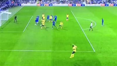 بالفيديو.. القائم يحرم الشلهوب من إحراز الهدف الأول في السوبر السعودي