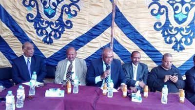 تعليم قنا تنظم ندوة لغرس ثقافة نبذ العنف والقضاء على الثأر (صور)