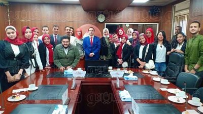 طلاب إعلام السويس في زيارة لمركز معلومات مجلس الوزراء (صور)