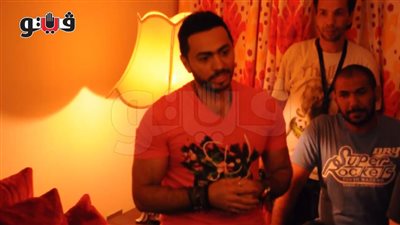 بالفيديو.. تامر حسني: «فرق توقيت» اتظلم بسبب زحمة المسلسلات