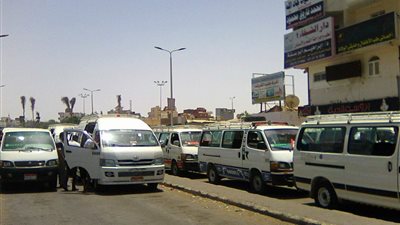 حملات على المواقف ومحطات الوقود بالبحر الأحمر لضبط الأسعار