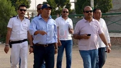 محافظ الأقصر يتفقد المشروعات التنموية في أرمنت