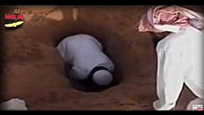 بالفيديو.. شاهد ماذا عثرت هيئة الأمر بالمعروف مع «ساحر» بالسعودية