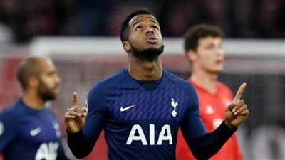 سيسينيون أصغر لاعب في تاريخ توتنهام يحرز هدفًا في دوري أبطال أوروبا