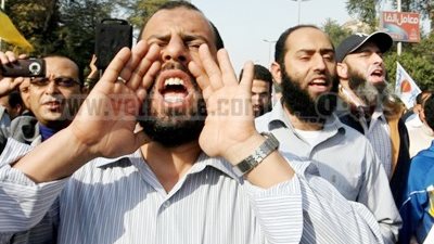 واشنطن بوست: قرار الاستفتاء على الدستور متسرع