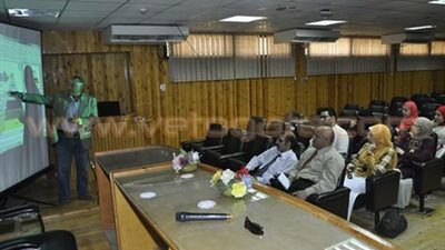 بالصور.. «إعداد وتقييم الورقة الامتحانية» دورة تدريبية بـ«بيطري قناة السويس»