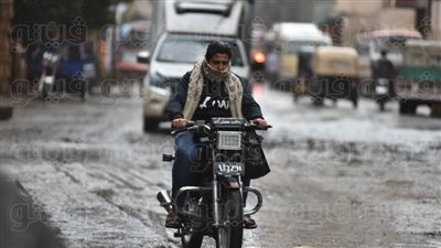 الأرصاد تكشف أماكن سقوط الأمطار الرعدية (فيديو)