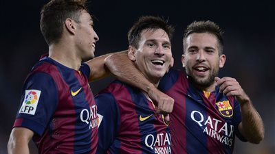 بالصور.. برشلونة يُقنع الجماهير في افتتاحية مبارياته بالدوري الإسباني.. «البرسا» يهزم إلتشي بثلاثية.. ميسي يسجل رقما قياسيا جديدا.. منير الحدادي يهدف في «كامب نو».. لويس إنريكي ينج