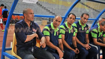 انقسام داخل الأهلي حول مصير «مبروك» وبديل «الصخرة»