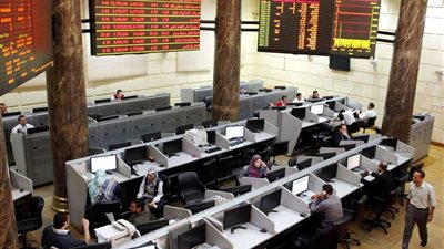 مشتريات المصريين تقلص خسائر البورصة بنهاية التعاملات إلى 1.85 مليار جنيه