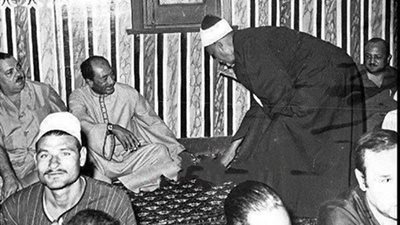 حكايات «السادات» في مسجد الصالح قبل ساعات من حرب أكتوبر.. افتتحه ضمن خطة «الخداع الإستراتيجي».. التقى أصدقاءه وجيرانه في «حدائق القبة».. واستمد منهم قوة النصر في ملحمة ال