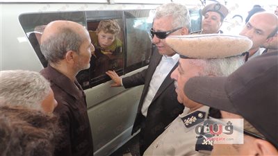 مدير أمن البحيرة يتفقد مجمع مواقف دمنهور