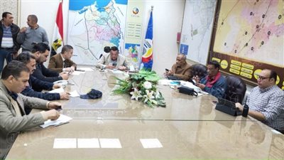 انعقاد غرفة الأزمات بمحافظة البحيرة لمتابعة موجة الطقس السيئ