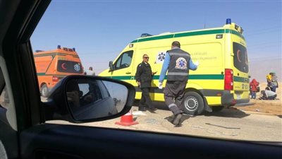 بالأسماء إصابة 3 أشخاص فى حادث انقلاب دراجة نارية بالوادى الجديد