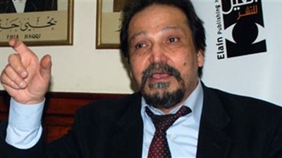 «ناشط حقوقي»: موظفو الدولة لهم حق المطالبة بإجازة بسبب الحرارة