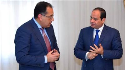 مدبولي يصطحب الرئيس السنغالي في جولة بمجمع بنبان للطاقة الشمسية في أسوان