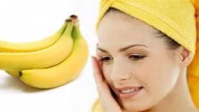 قناع «الموز والطمي المغربي» لبشرة بيضاء بدون تجاعيد