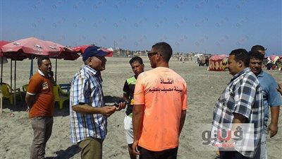 بالصور.. حملة لنظافة شواطئ «مصيف بلطيم» بكفرالشيخ