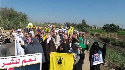 بالصور.. مسيرات لأعضاء الإرهابية في ذكرى فض رابعة بالشرقية