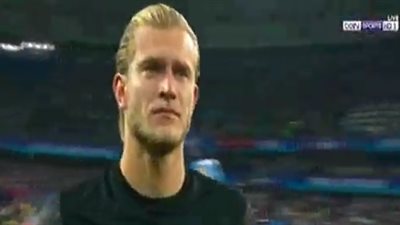 دموع حارس ليفربول بعد أخطاءه أمام الريـال بنهائي دوري الأبطال (فيديو)