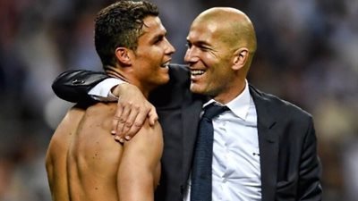 رونالدو وزيدان يدخلان التاريخ بعد الفوز بدوري الأبطال