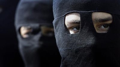 ملثمان يحاولان تفجير مخزن ذخيرة بمديرية أمن مطروح