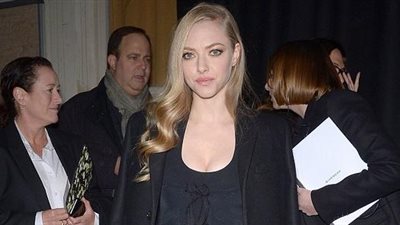 أماندا سيفريد تضرب عن الزواج